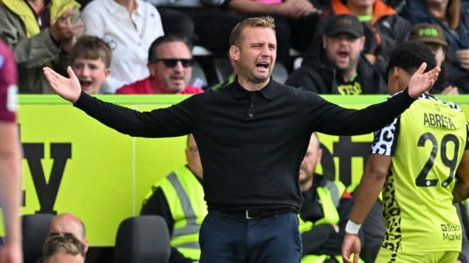 Gateshead sack Cattermole after poor start — Gateshead news photo