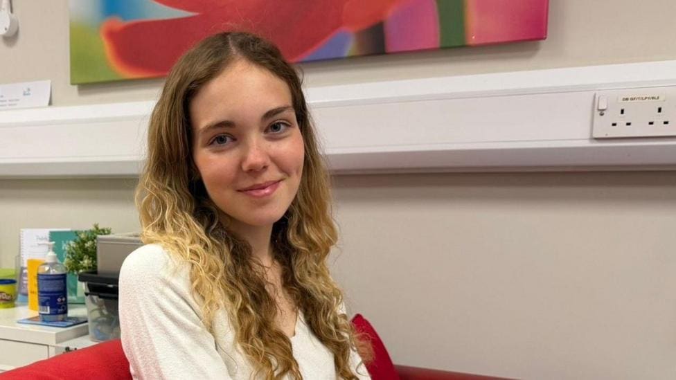 Teen Mental Health Centre Opens in Gateshead — Gateshead news photo (BBC Tyne & Wear)